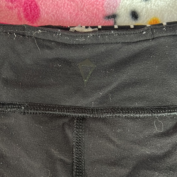 - Ivivva set - Picture 7 of 8